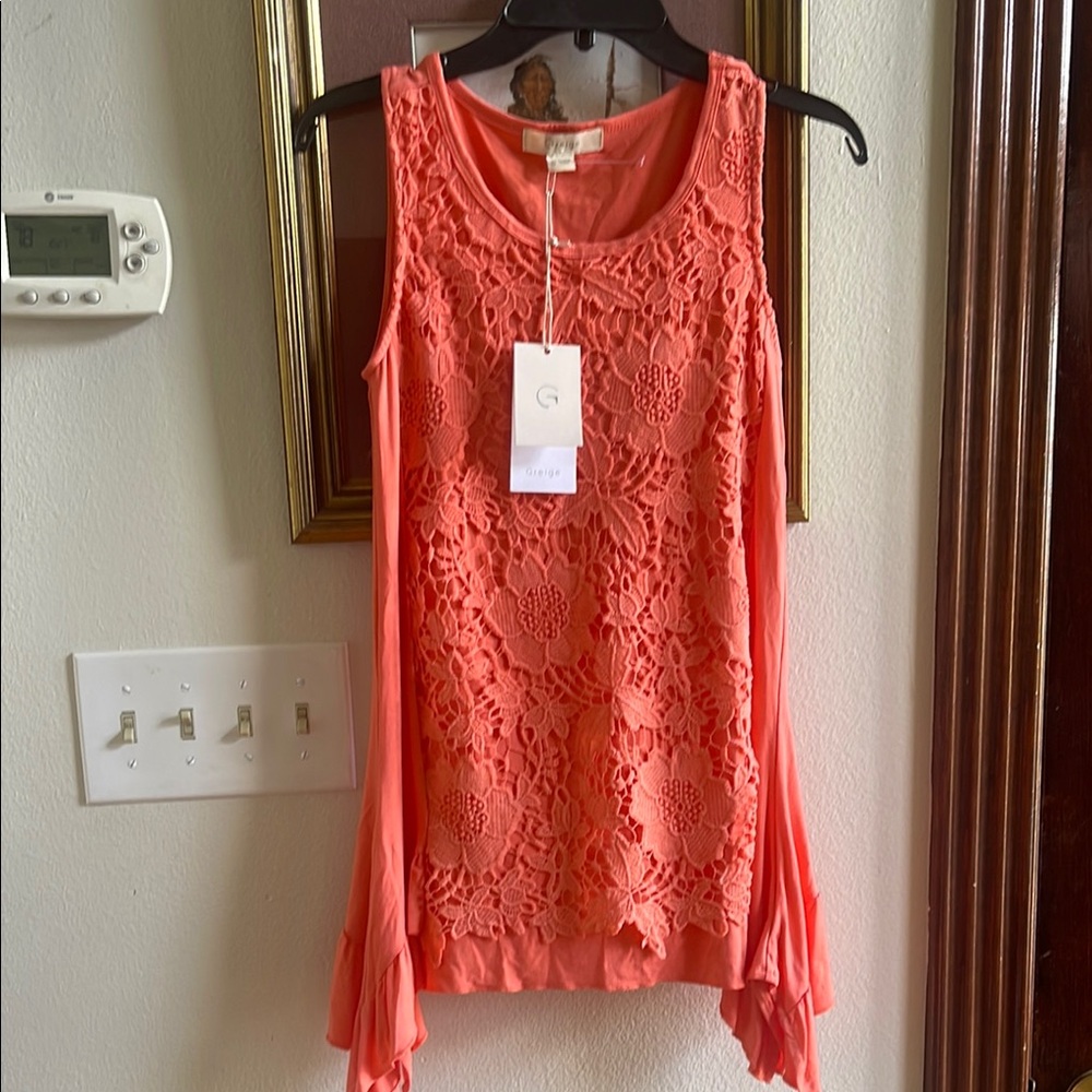 Greige Lace Sleeveless Top